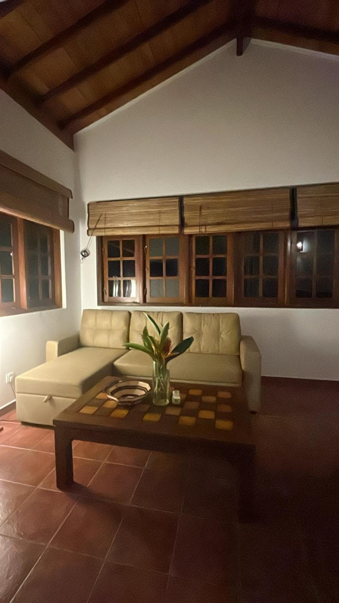 אינדורואה Beach Club Apartments מראה חיצוני תמונה
