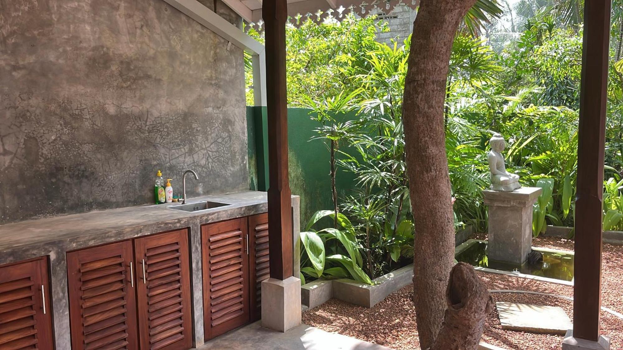 אינדורואה Beach Club Apartments מראה חיצוני תמונה